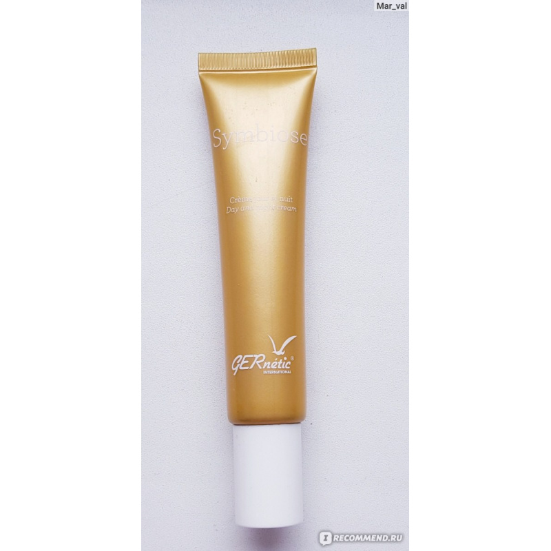 SYMBIOSE Дневной и ночной восстанавливающий крем SPF 5 GERN?TIC 40 мл SYMBIOSE Дневной и ночной восстанавливающий крем SPF 5 GERN?TIC 40 мл